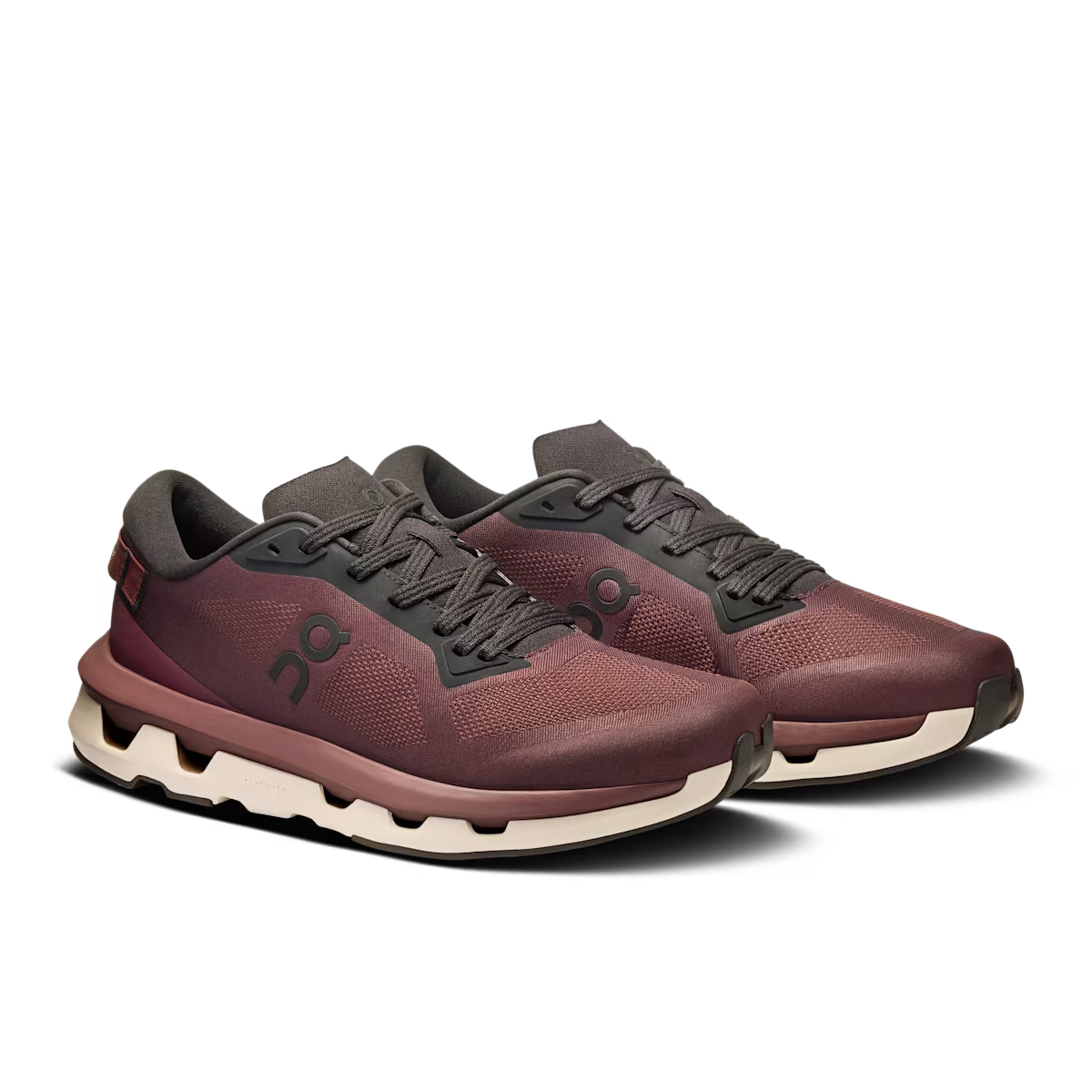 On Cloudzone 'Mulberry Black'