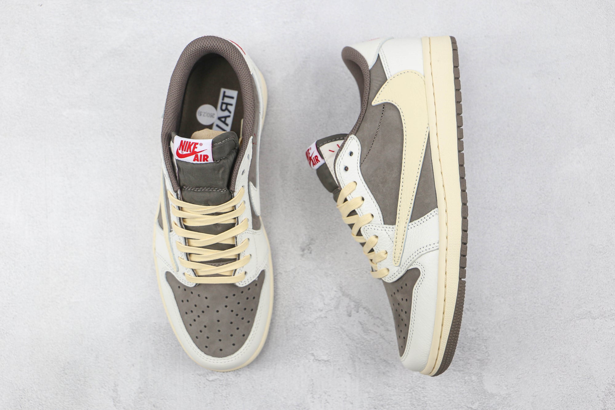 Air Jordan 1 Low x Travis Scott “Reverse Mocha”