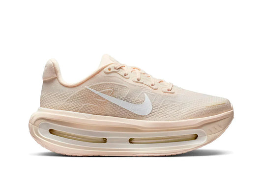 Nike Vomero Premium Chalk Bege