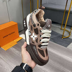 Louis Vuitton LV Skate Marrom