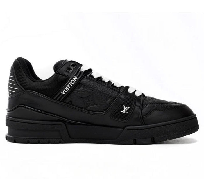 Louis Vuitton Trainer All Black