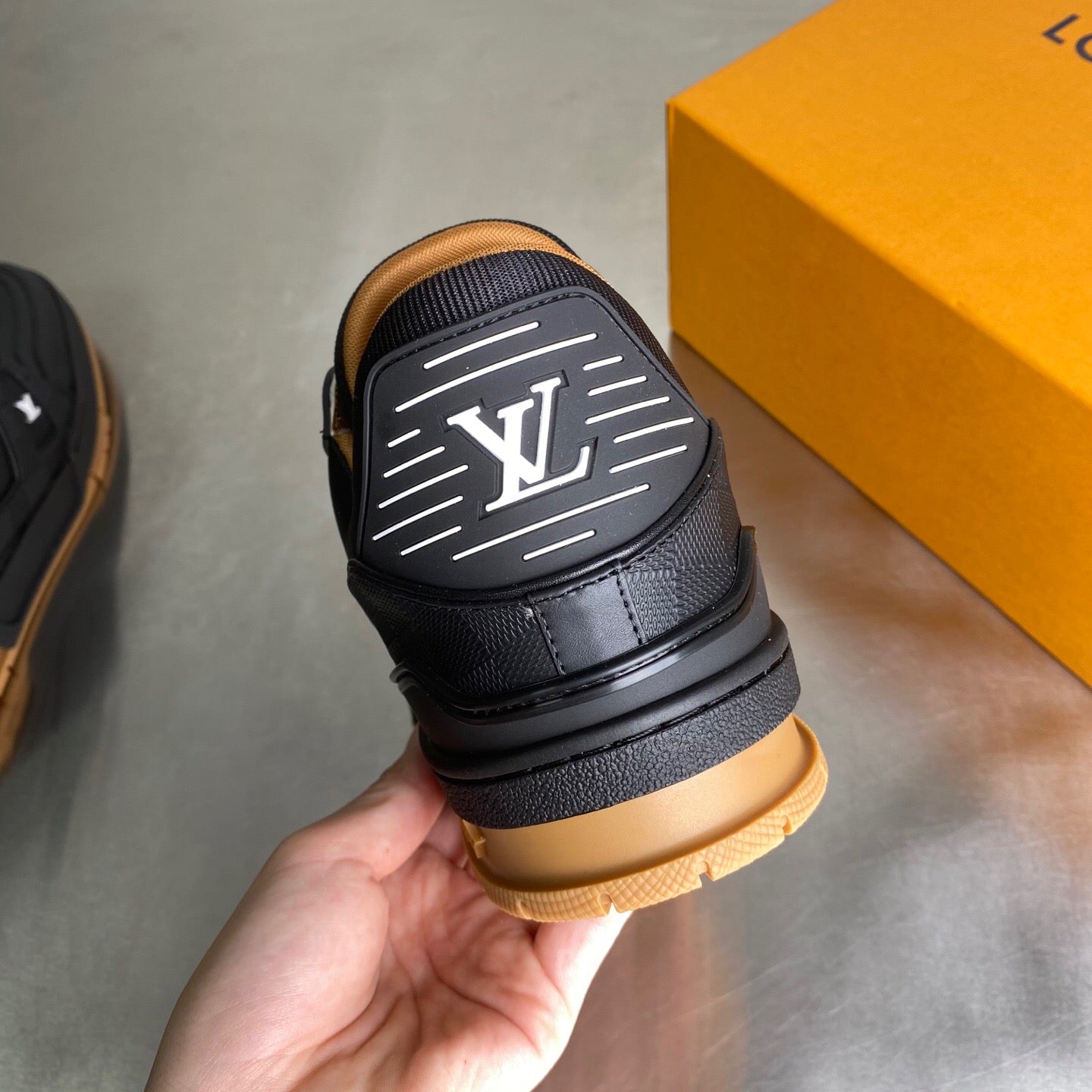 Louis Vuitton Trainer Preto