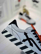 Off-White Vulcanized Low