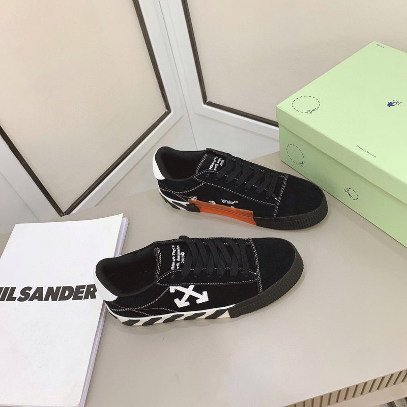 Off-White Vulcanized Black